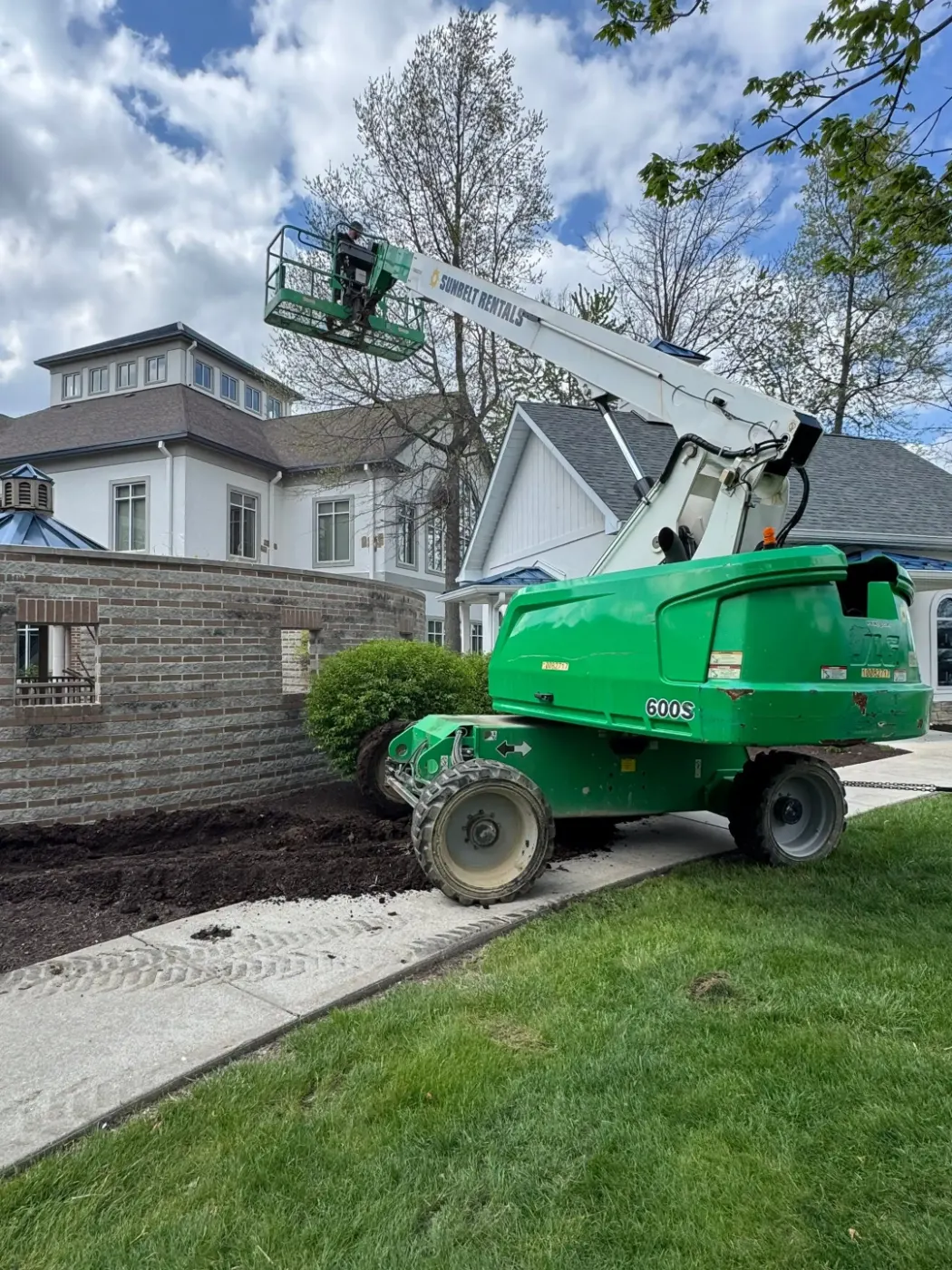 Manufacturer-certified roof installation in Ligonier